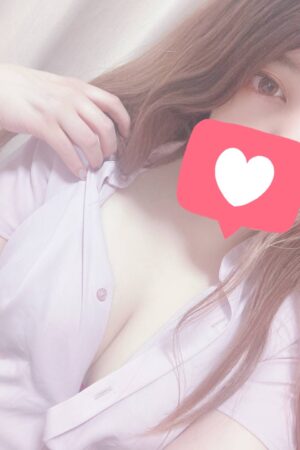 ぱっちり二重の　色白　潮吹き　美女　ルナ　さん　27歳