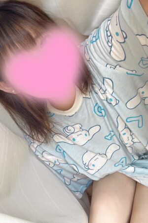 　業界未経験　s級　アイドル級　美女　　ももかさん　19歳