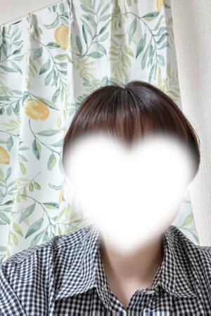 4月29日　緊急体験乳店　業界未経験　　うぶな　美女　なちさん　26歳