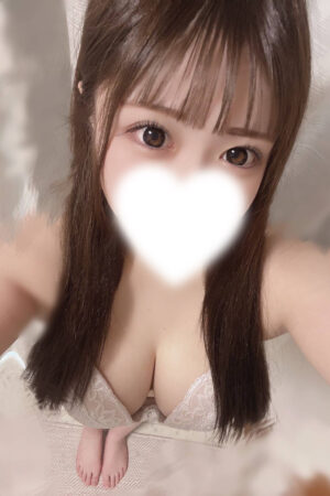 業界未経験　色白ふわふわ　美乳　美女　ゆゆさん　20歳