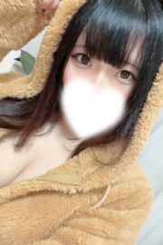 10月27日　緊急体験乳店　スタイル抜群　変態s 級美女　あいな　20歳