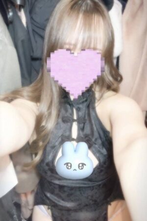 1月8日　緊急体験乳店　業界未経験　スタイル抜群　美女　すずさん　20歳