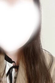 3月5日　緊急体験入店　業界完全未経　巨乳　色白　19歳　美女　あやなさん　