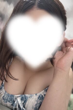 9月16日　緊急体験乳店　未経験　綺麗な　美乳　愛カップ　美女　なるさん　