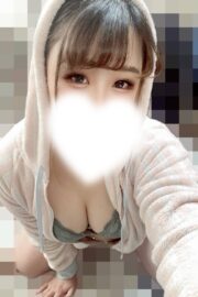 11月5日 緊急体験乳店 極上s級 で Mな 吹きやすい 美女 ユリナさん