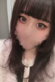 3月15日　緊急体験　乳店　未経験　爆乳　現役　カフェ店員　美女　リリさん　