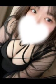 10月24日 緊急体験入店 未経験 癒し系ムチムチ 巨乳 美女 ここさん